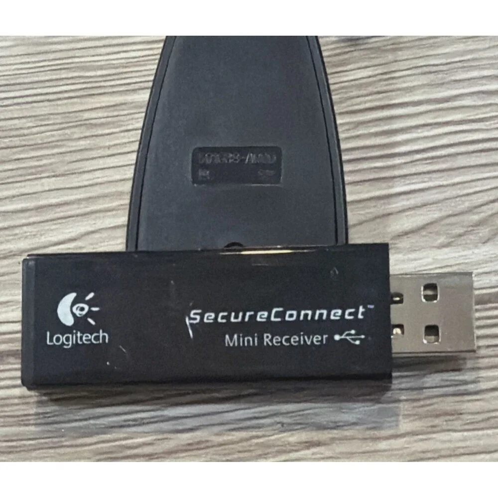 Logitech SecureConnect USB Receiver C-UAL52 w Wireless Range Extender Stand